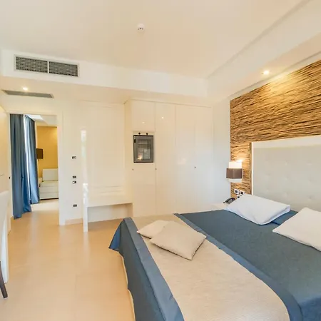 Prince Franklyn Hotel Santa Maria di Castellabate Exterior foto